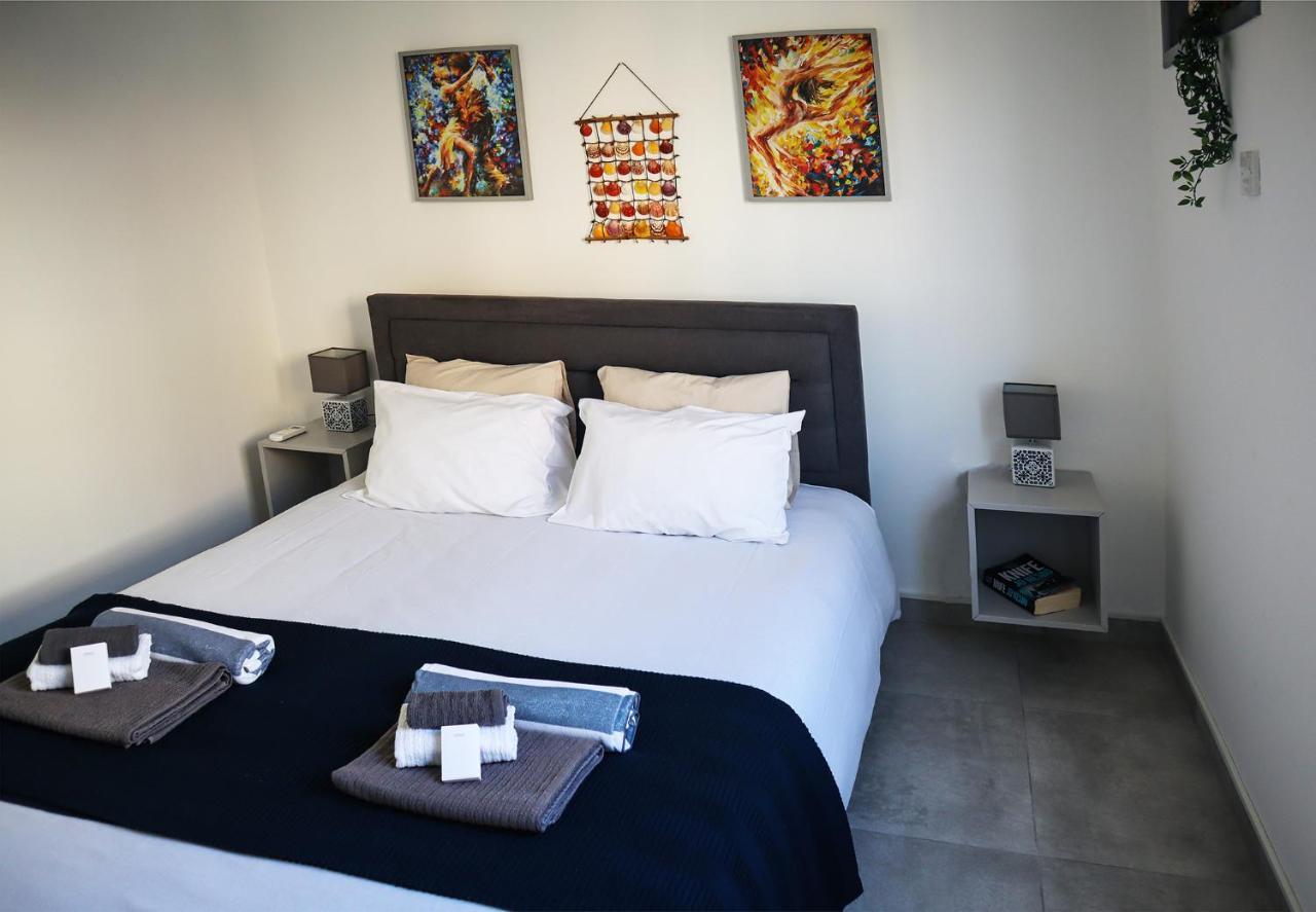 Alex'S Vacation Suite - 100M From The Beach - 6 Guests Paphos Exterior foto