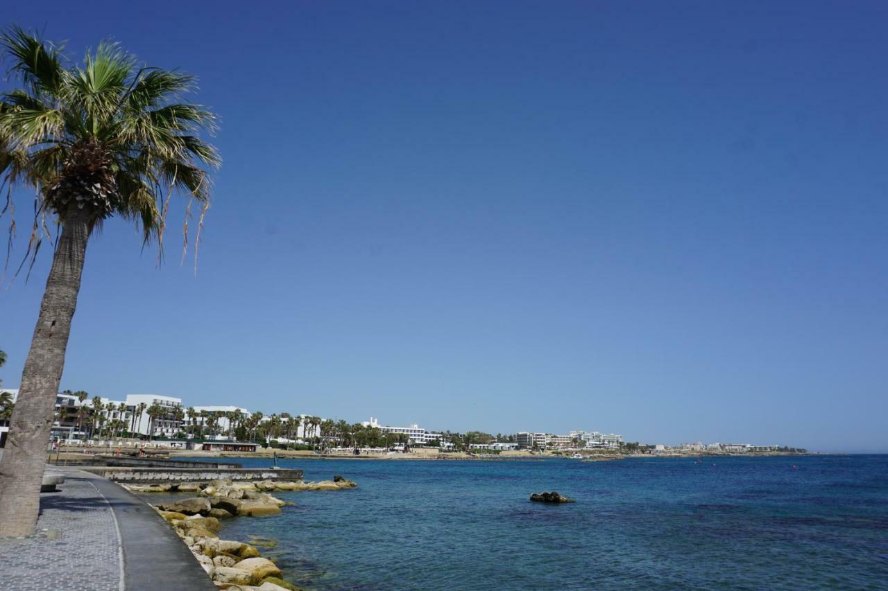 Alex'S Vacation Suite - 100M From The Beach - 6 Guests Paphos Exterior foto
